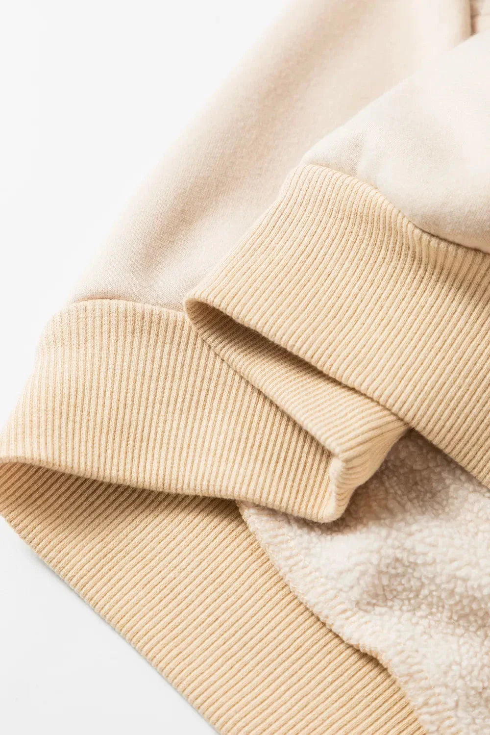 43fef9dbc498408a8a4193441e28851f-Max