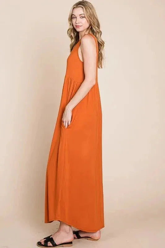 BOMBOM Sleeveless Maxi Dress with Pockets - VILLA FASHION