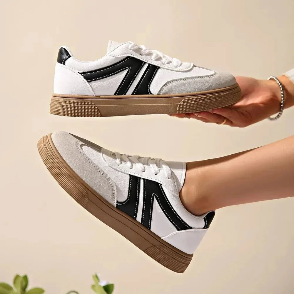 Lace Up Round Toe Contrast Sneakers - VILLA FASHION