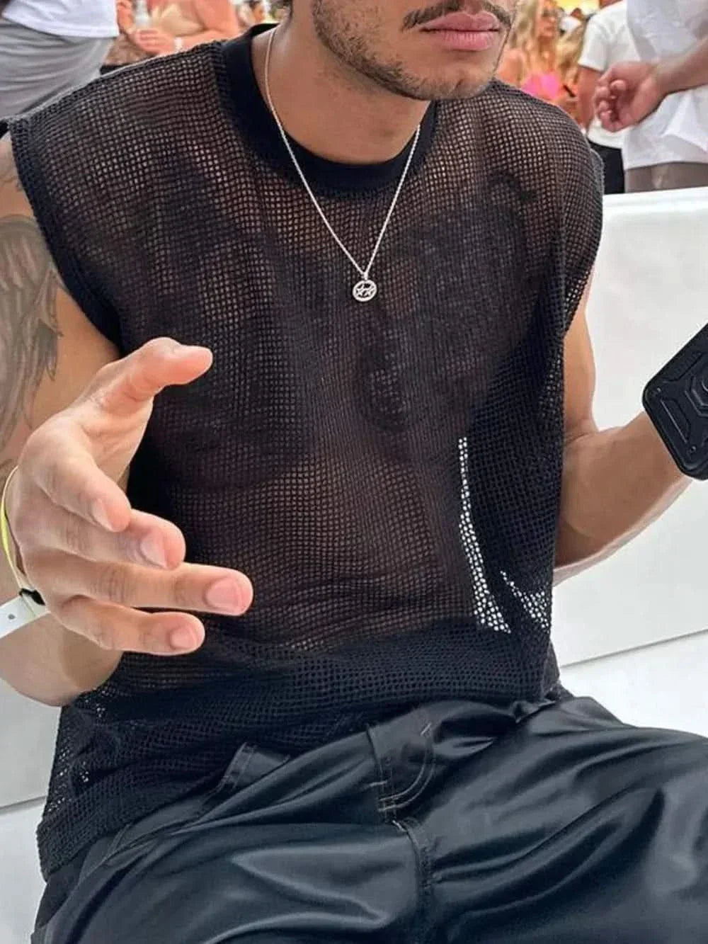 15b0e523-2dff-4695-9604-9163c7122c2b-Max