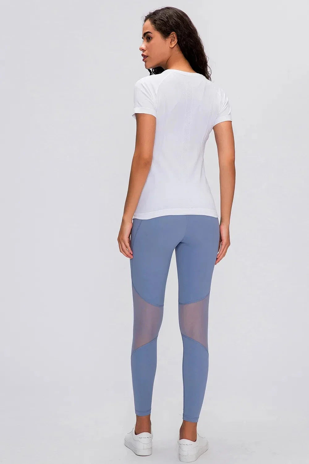 4d7e6ebc-b07b-44c1-8f2e-d6a13bd3551e-Max