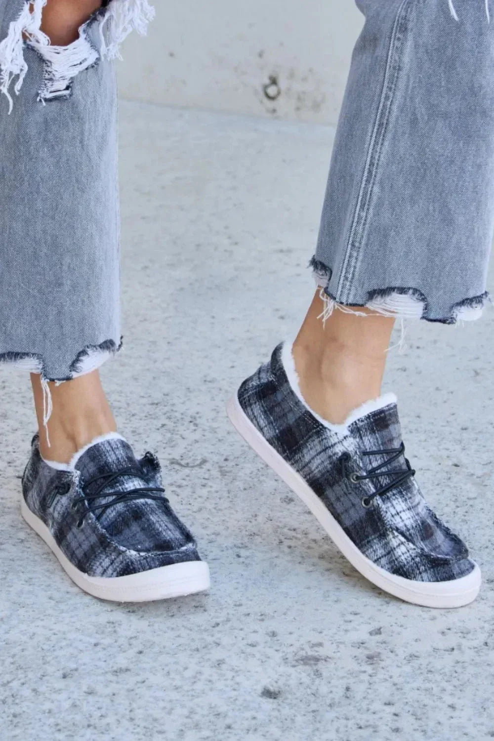 4d99c3f0-a755-45f0-b2a8-f51953f195ec-Max