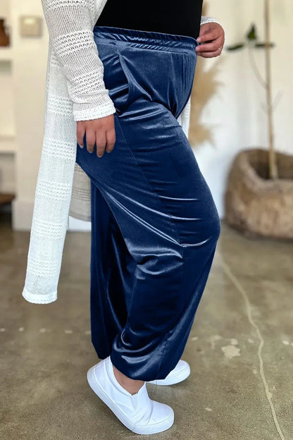 4ea5cefd-994b-4316-bbef-647e61bfae22-Max