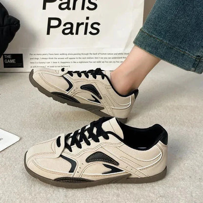 Contrast Flat Sneakers - VILLA FASHION