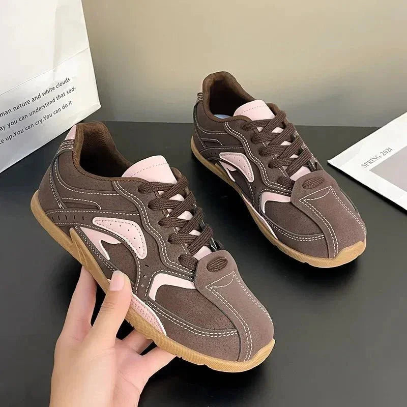 Contrast Flat Sneakers - VILLA FASHION