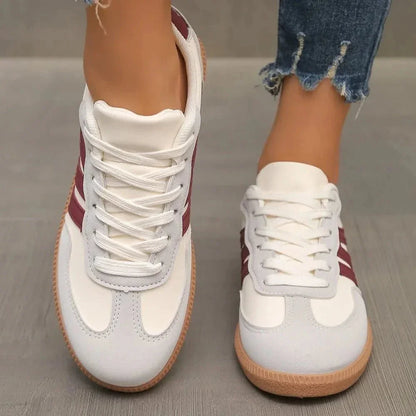Contrast Lace Up Round Toe Sneakers - VILLA FASHION