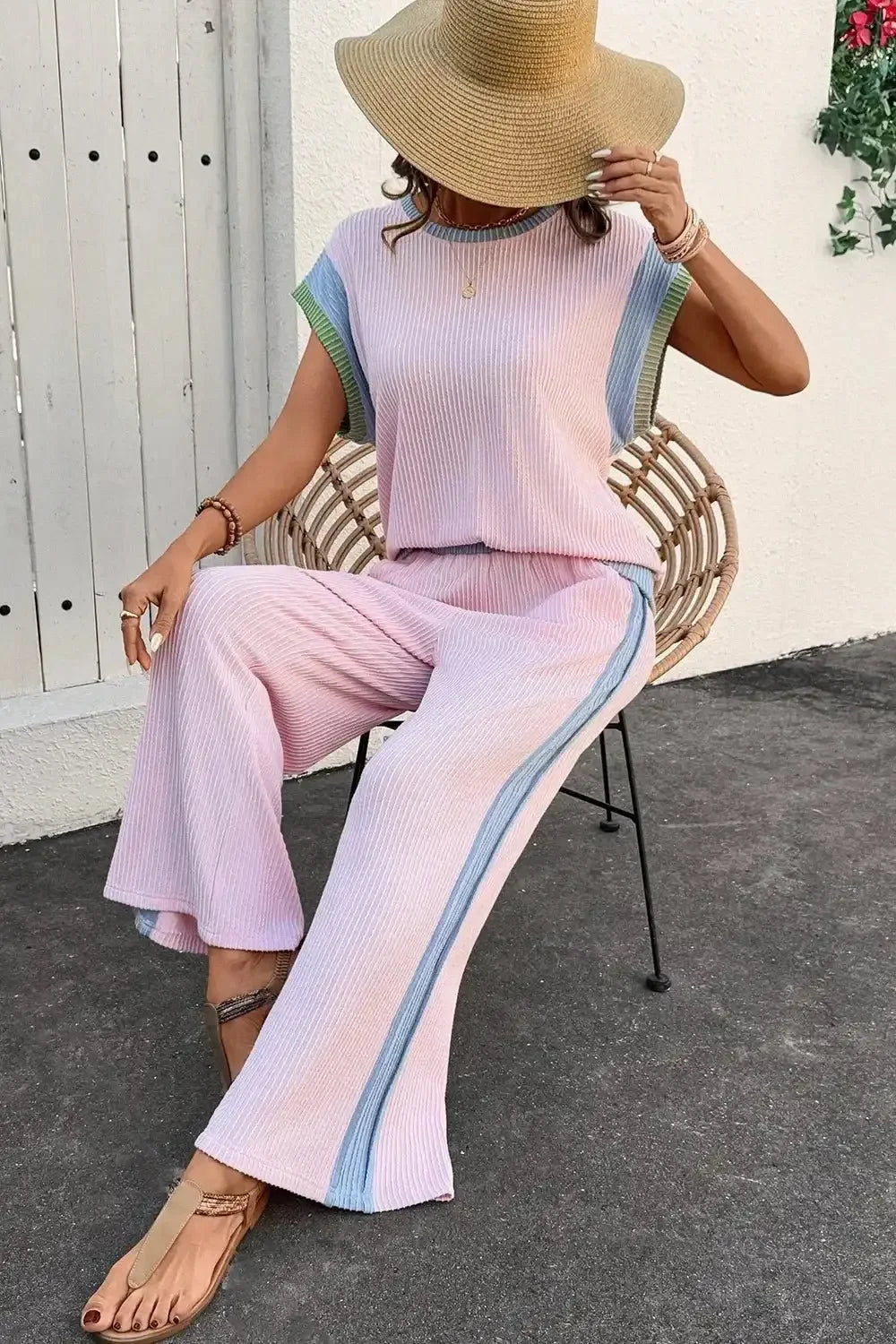 Contrast Round Neck Top and Pants Set - VILLA FASHION