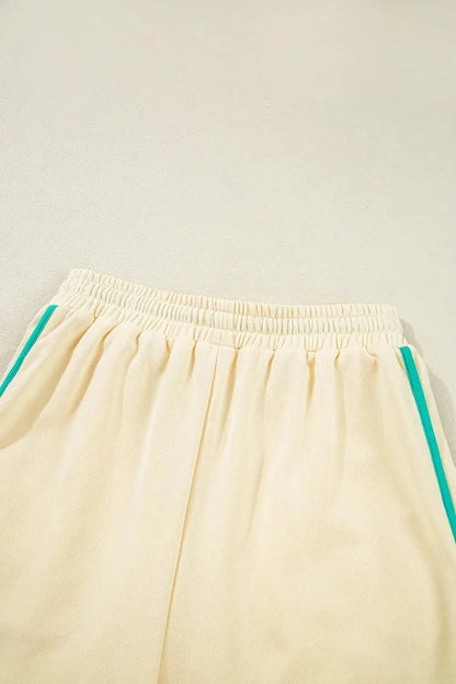 Contrast Round Neck Top and Shorts Set - VILLA FASHION