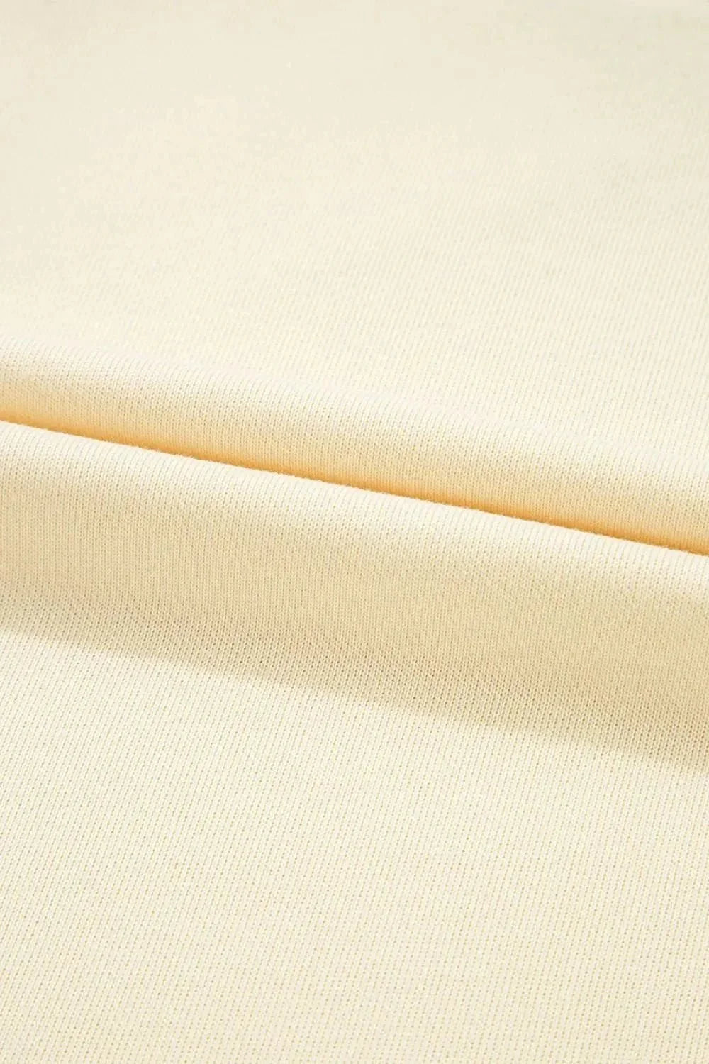 Contrast Round Neck Top and Shorts Set - VILLA FASHION