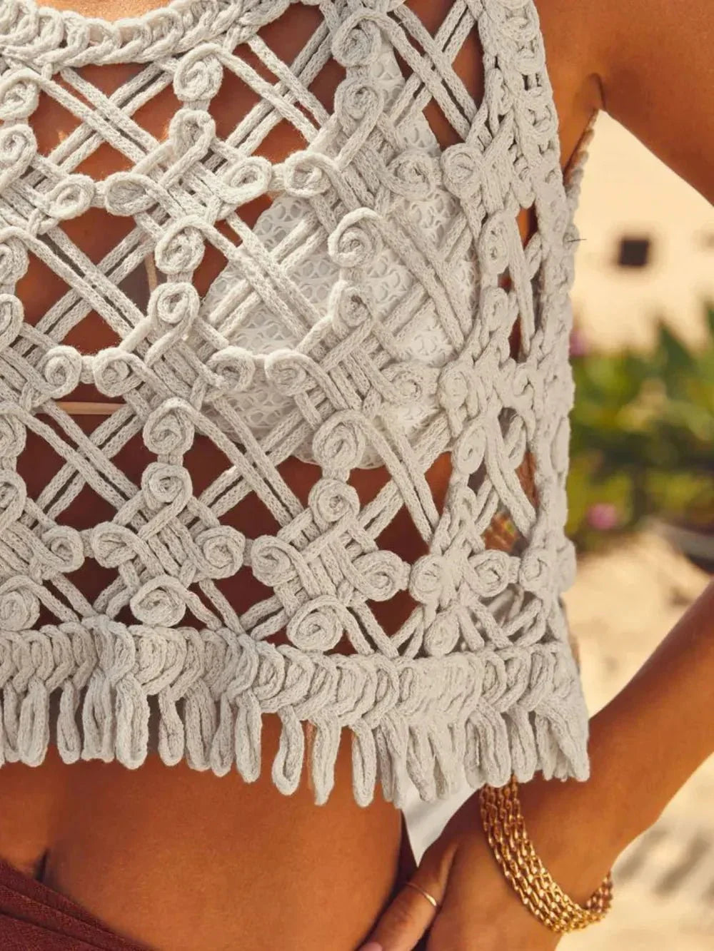 Cutout Round Neck Tank - VILLA FASHION