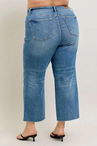 d3aa12e3-4edb-479e-86db-d74db4c5fa88-Max