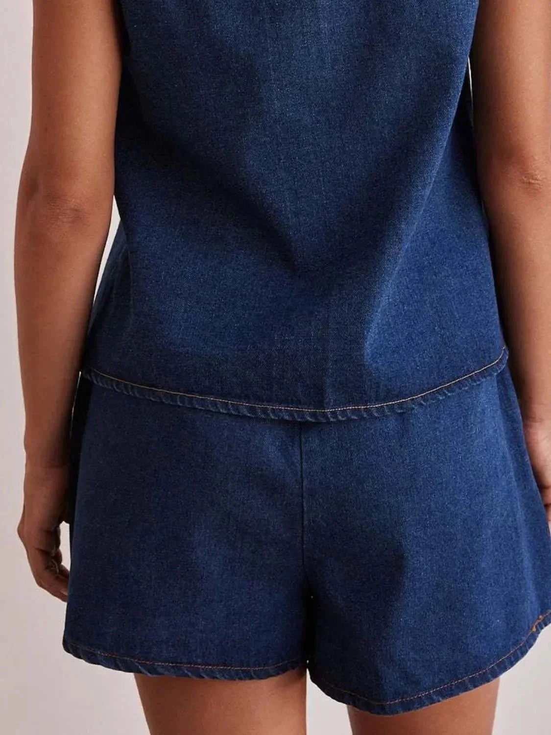 Elastic Waist Denim Shorts - VILLA FASHION