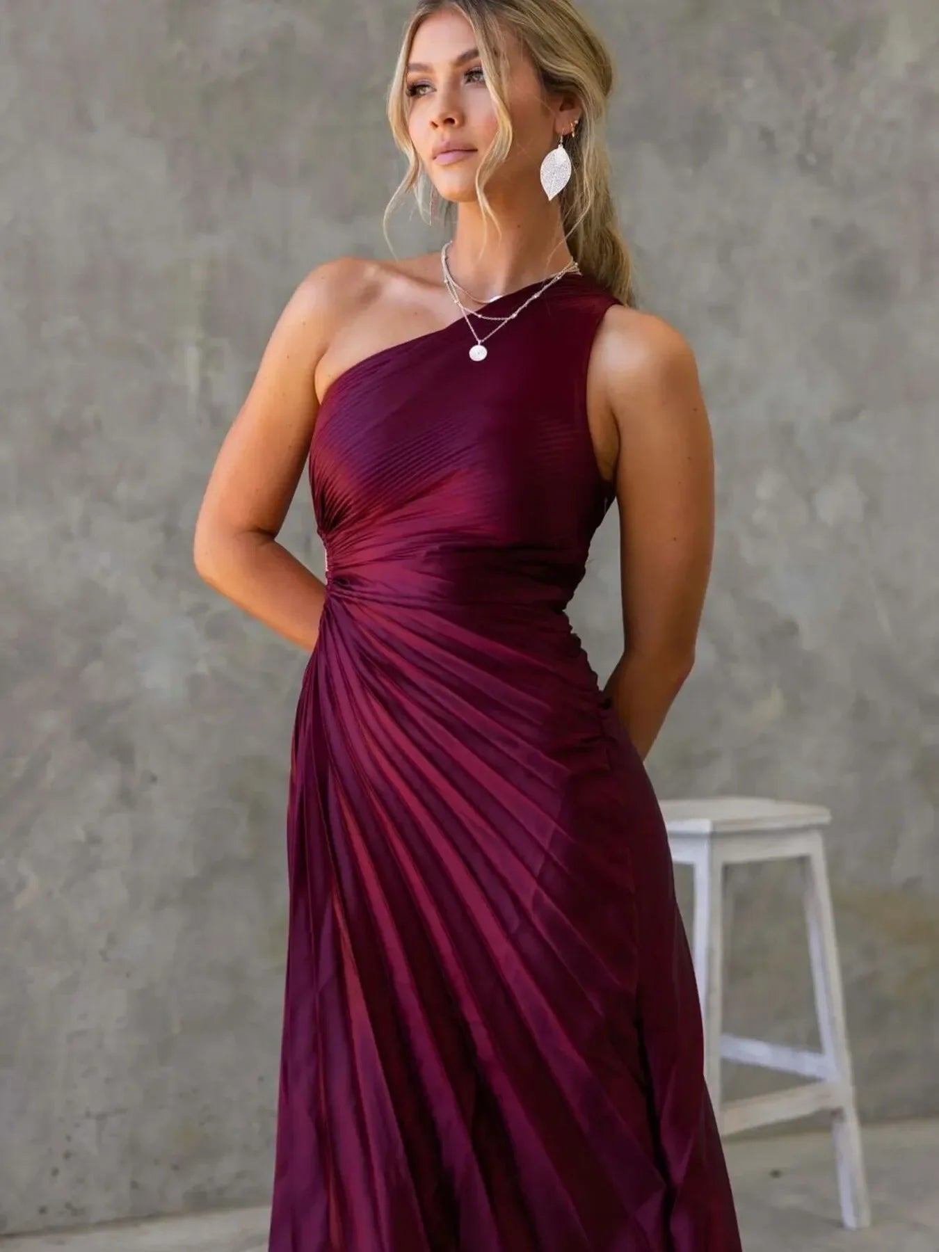 f7eae0f593c44b9e8bab3212b70dad22-Max-Origin