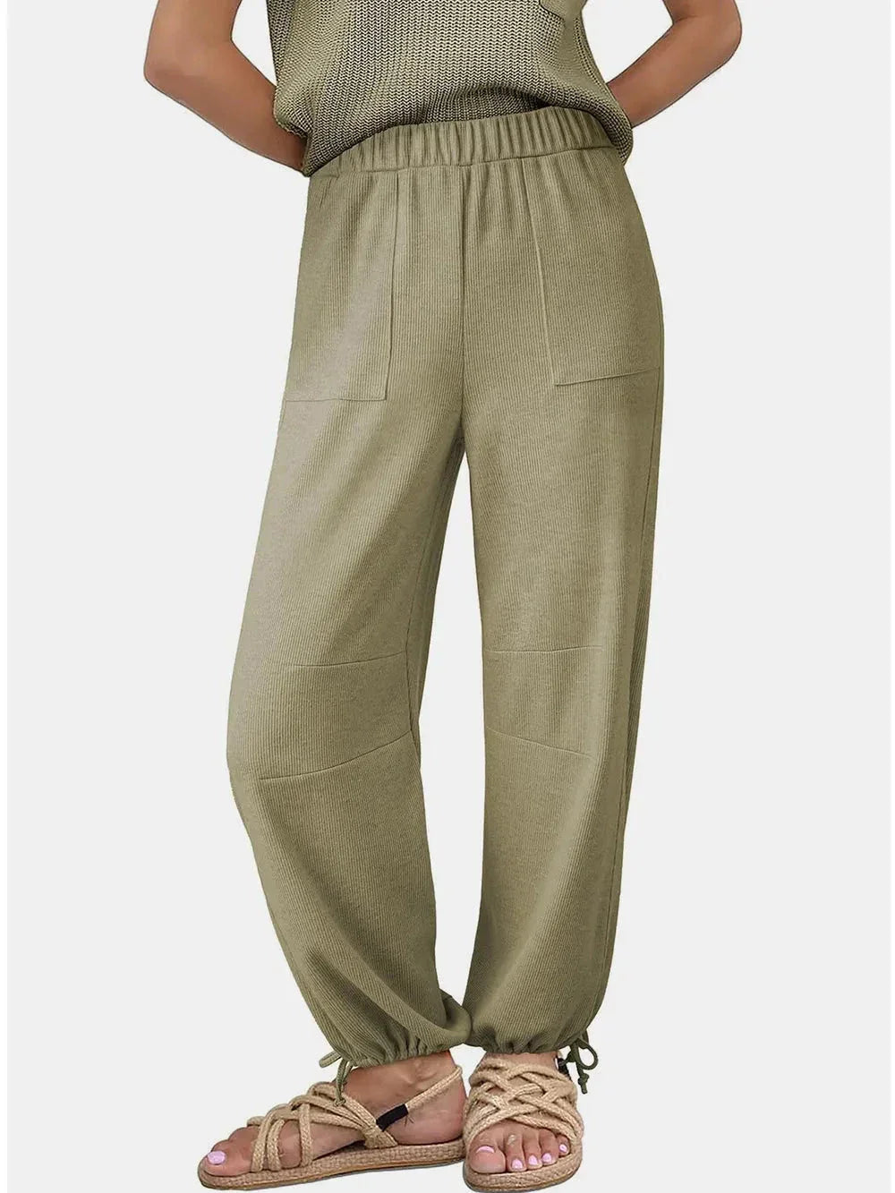 fb1cae45-cb30-487c-8795-bcef1b130f45-Max