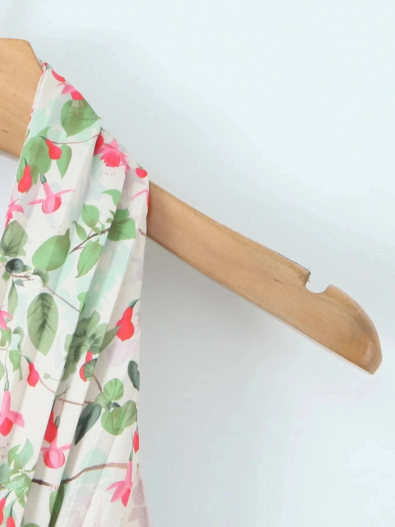 Floral Halter Neck Mini Dress - VILLA FASHION