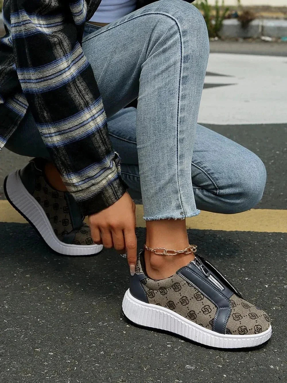 Floral Round Toe Sneakers with Zip - VILLA FASHION