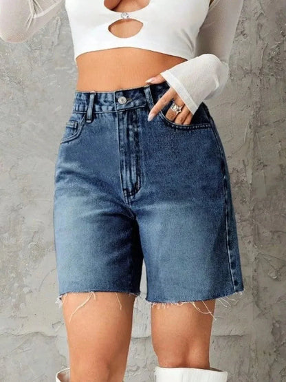 Frayed Hem Denim Shorts - VILLA FASHION