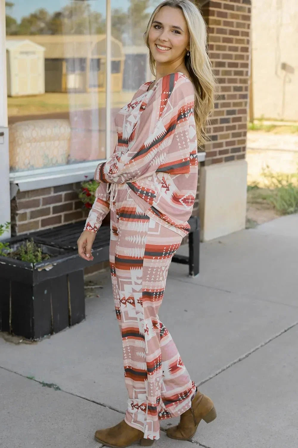 Geometric Top and Drawstring Pants Lounge Set - VILLA FASHION