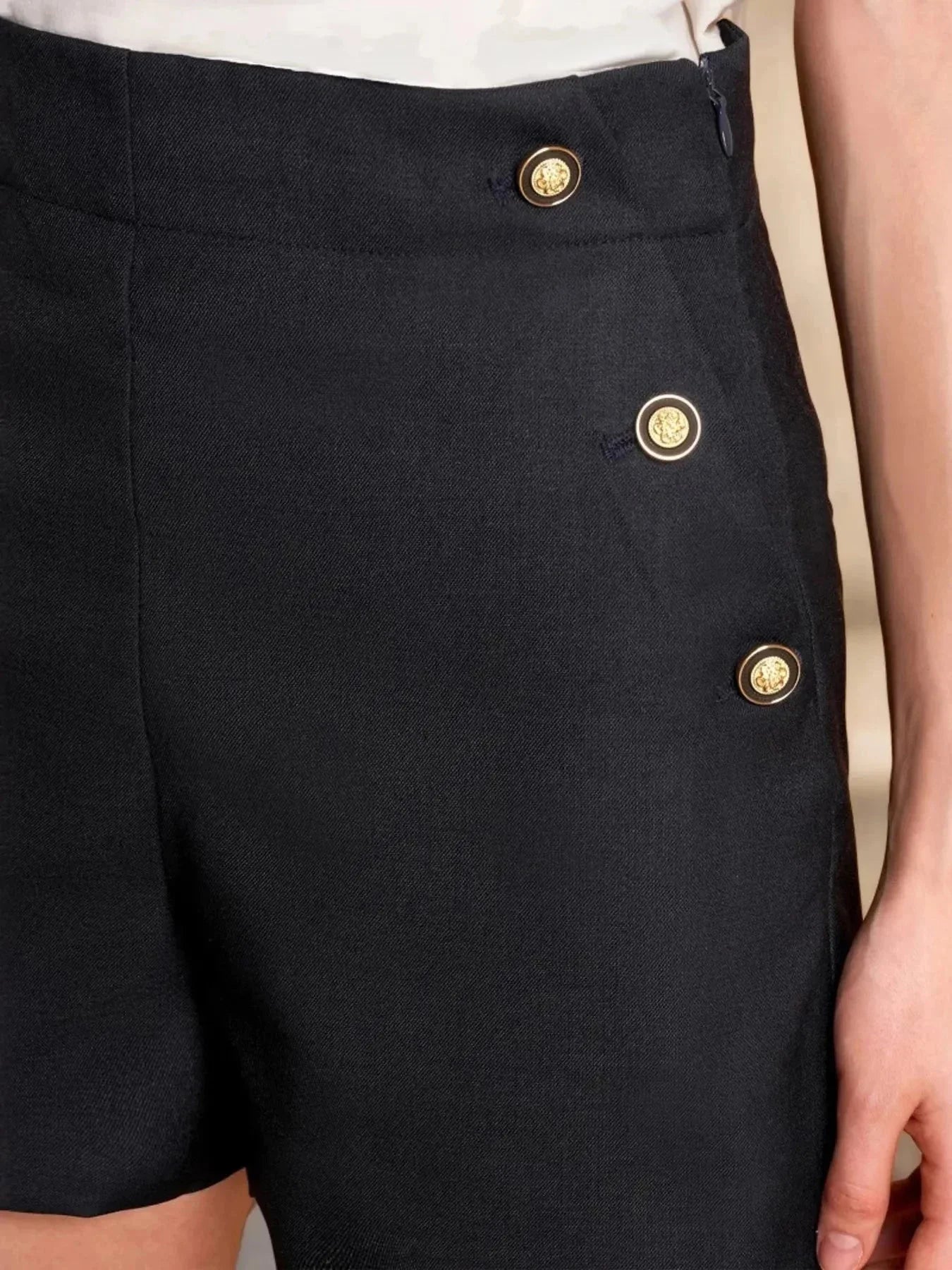 High - Waisted Shorts - VILLA FASHION