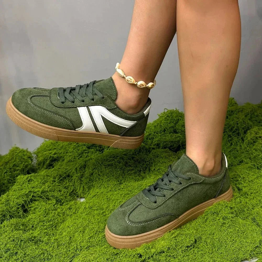 Lace Up Round Toe Contrast Sneakers - VILLA FASHION