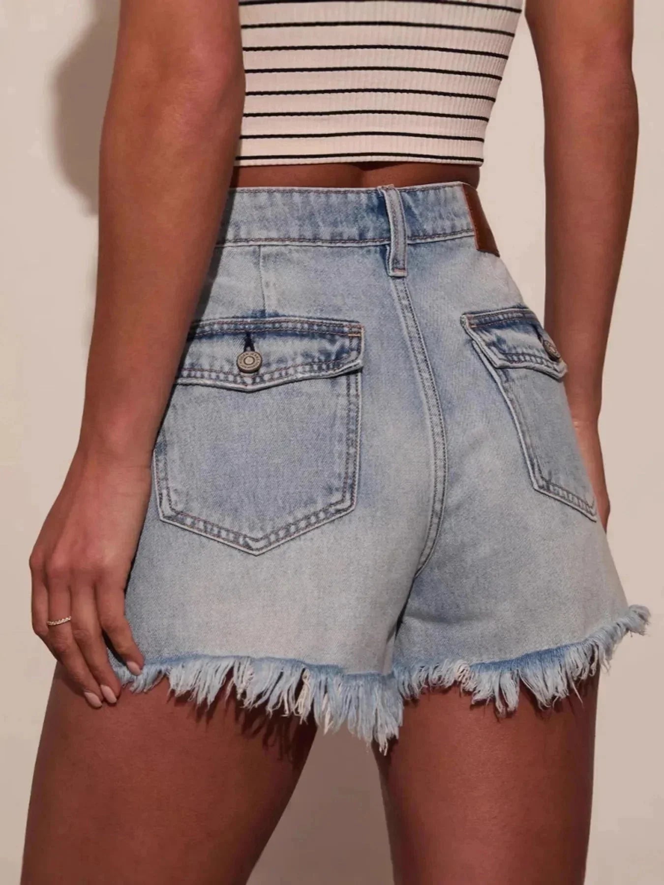 Raw Hem Denim Shorts - VILLA FASHION