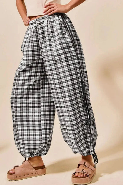 SO ME Plaid Elastic Waist Balloon Pants - VILLA FASHION