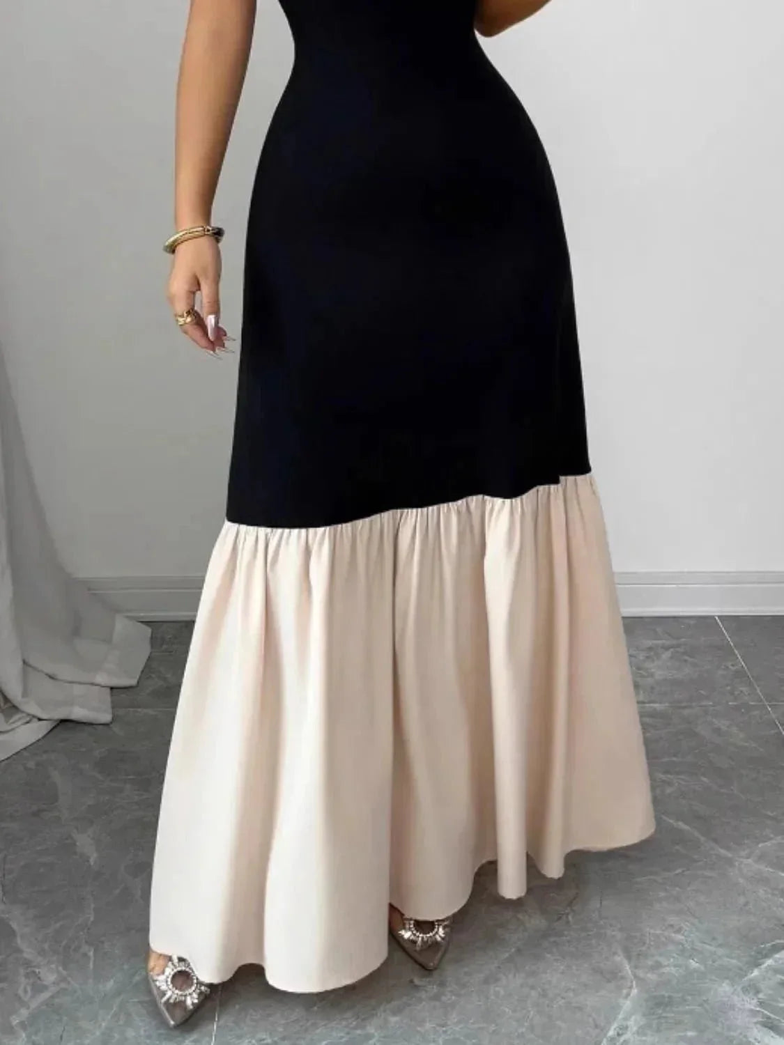 Two - Tone Spaghetti Strap Maxi Dress - VILLA FASHION