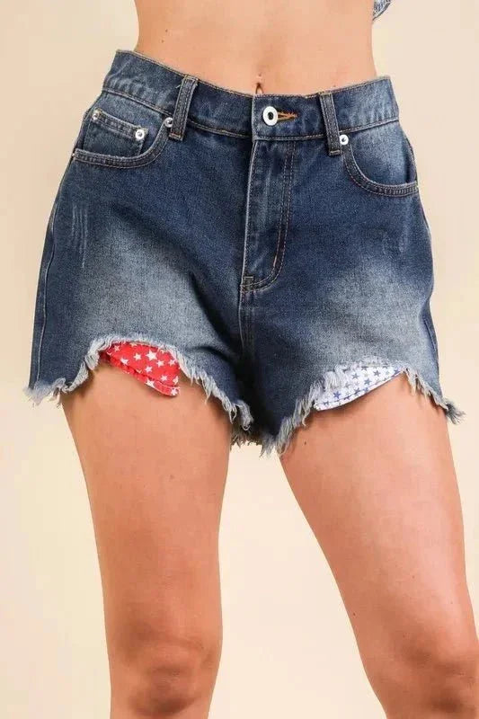 VERY J Raw Hem Pocketed Contrast Washed Denim Shorts - VILLA FASHION