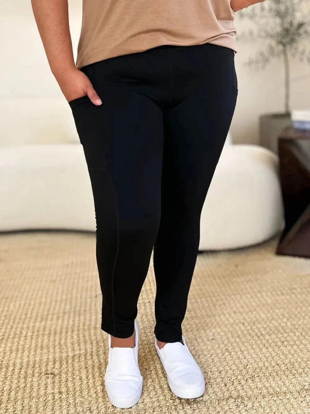 Wide Waistband Sports Leggings - VILLA FASHION